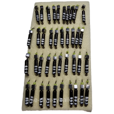 Мормишка вольфрамова чорна з білими смужками цвяхокубик срібло 0,5 г