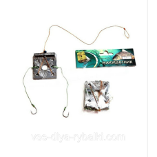 Макушник пластина обладнана