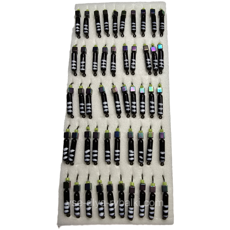 Мормишка вольфрамова чорна з білими смужками цвяхокубик хамеліон 0,5 г