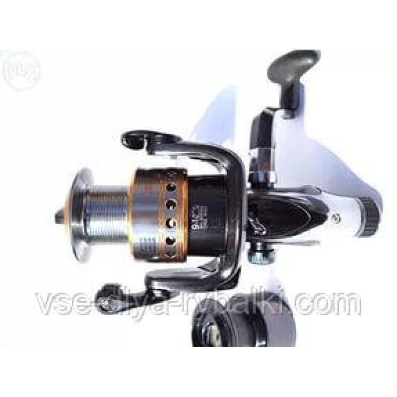 Коропова котушка Shark 6000 9+1